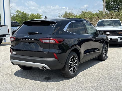 New 2025 Ford Escape PHEV image 7