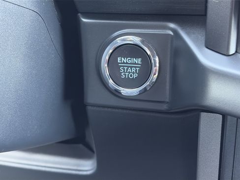 Used 2024 Ford F150 XLT w/ Equipment Group 302A MID image 29