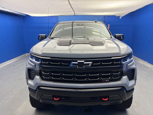 Used 2024 Chevrolet Silverado 1500 LT Trail Boss w/ LT Trail Boss Premium Package image 3