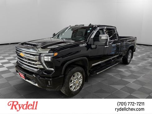 Used 2024 Chevrolet Silverado 3500 High Country w/ High Country Premium Package AWD/4WD image 1
