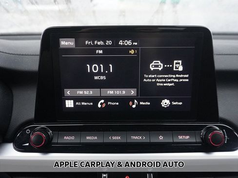 Used 2023 Kia Forte LXS w/ LXS Technology Package image 5