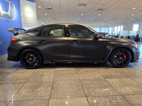 New 2025 Honda Civic Type R image 6