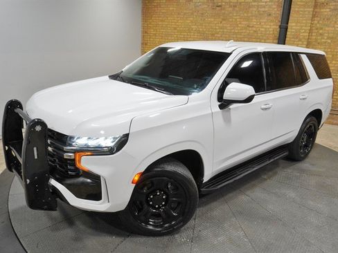 Used 2021 Chevrolet Tahoe 2WD image 2