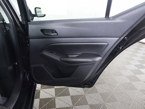 Used 2025 Nissan Altima 2.5 SV FWD image 20