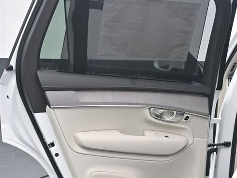 New 2026 Volvo XC90 T8 Ultra AWD/4WD image 13