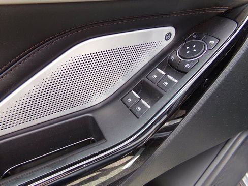 Used 2021 Ford Explorer Platinum w/ Equipment Group 601A AWD/4WD image 51