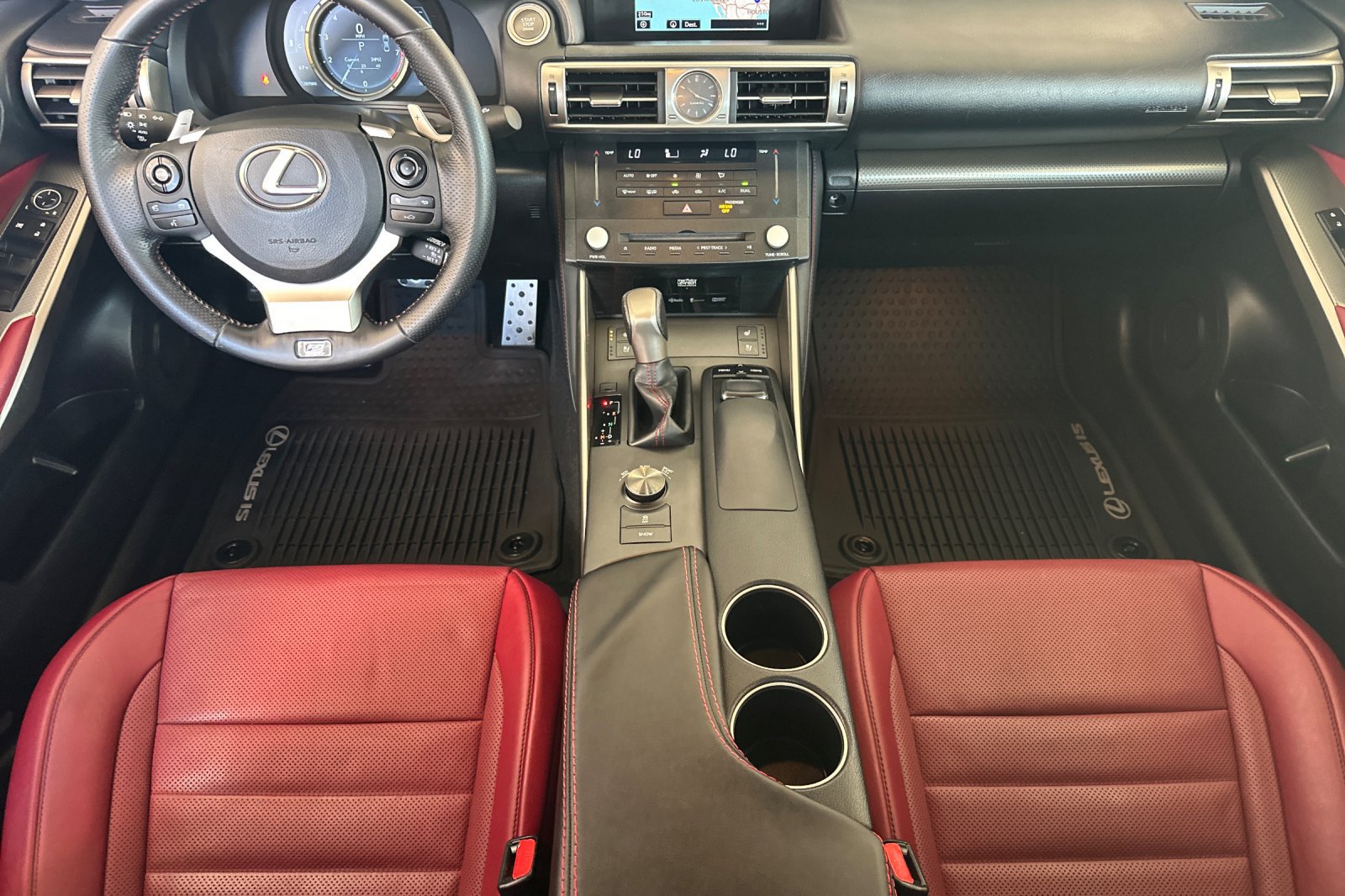Used 2016 Lexus IS 350 w/ F Sport Package RWD image 10