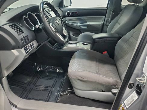 Used 2014 Toyota Tacoma 4x4 Access Cab V6 w/ SR5 Package image 9