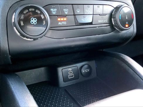 Used 2023 Ford Bronco Sport Big Bend image 34