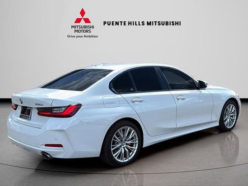 Used 2023 BMW 330i Sedan w/ Driving Assistance Package RWD image 5