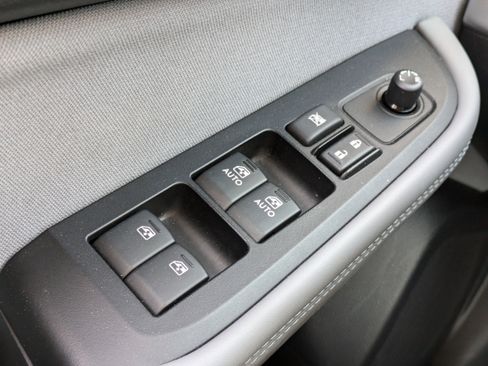 Used 2019 Subaru Outback 2.5i Premium image 23