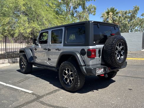 Used 2020 Jeep Wrangler Unlimited Rubicon AWD/4WD image 4