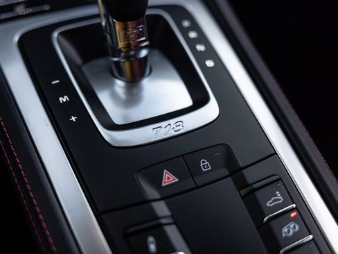 Used 2024 Porsche 718 Cayman GT4 image 36