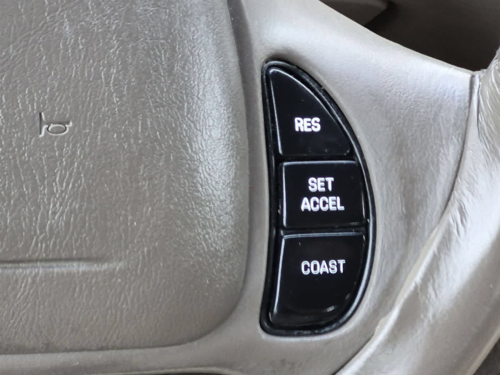 Used 2004 Mercury Grand Marquis LS RWD image 24
