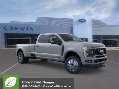 New 2026 Ford F450 Platinum w/ FX4 Off-Road Package