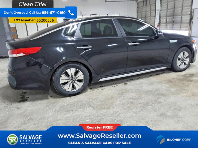 Used 2017 Kia Optima Premium FWD image 4