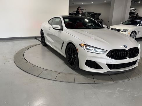 Used 2019 BMW M850i xDrive Coupe w/ Comfort Seating Package AWD/4WD image 5