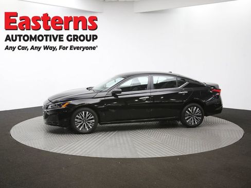 Used 2024 Nissan Altima 2.5 SV image 56