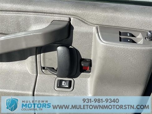 Used 2023 GMC Savana 2500 w/ Driver Convenience Package image 12