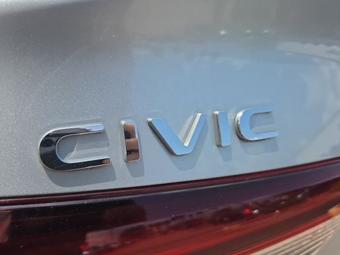 Certified 2025 Honda Civic Sport image 30
