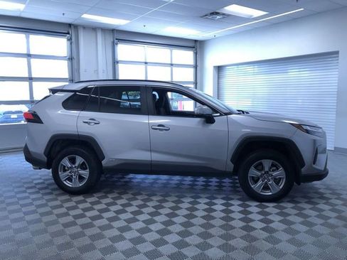 Certified 2025 Toyota RAV4 XLE AWD/4WD image 35