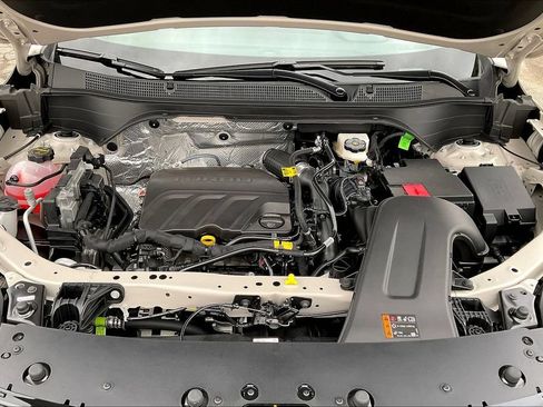 New 2026 Chevrolet Trax RS w/ Driver Confidence Package FWD image 10