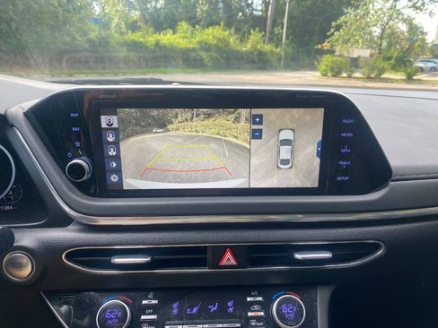 Used 2020 Hyundai Sonata Limited FWD image 28
