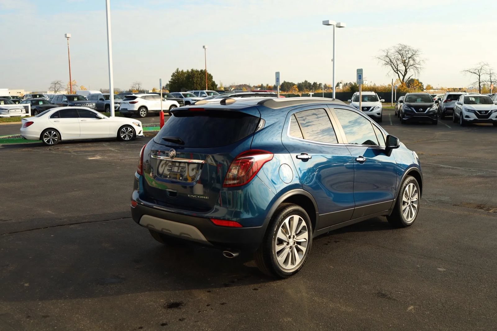Used 2019 Buick Encore Preferred FWD image 5