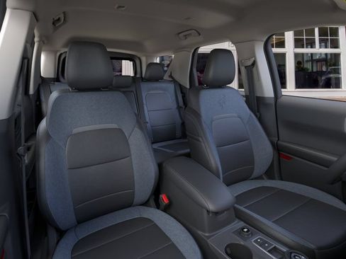 New 2026 Ford Bronco Sport Outer Banks w/ Outer Banks Tech Package+ AWD/4WD image 10