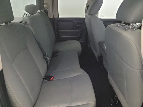 Used 2017 RAM 1500 Express image 19