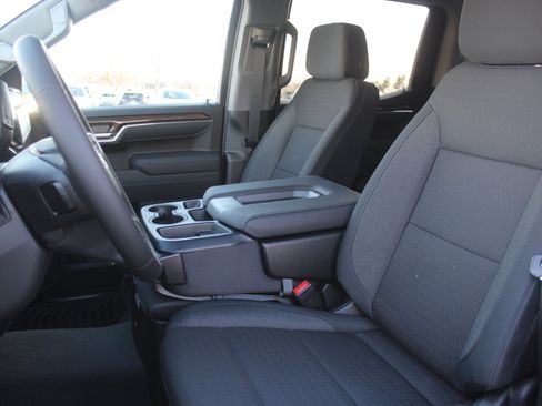 New 2026 Chevrolet Silverado 1500 LT image 9