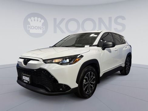 Used 2025 Toyota Corolla Cross AWD Hybrid image 1
