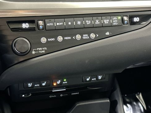Used 2019 Lexus ES 350 Luxury image 27