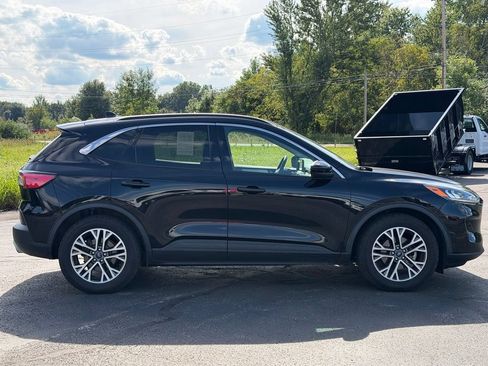 Used 2020 Ford Escape SEL FWD image 4