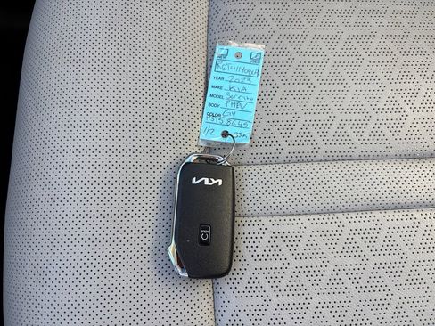 Certified 2023 Kia Sorento SX Prestige image 42