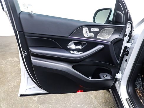 Certified 2025 Mercedes-Benz GLE 350 4MATIC image 22
