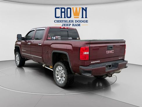 Used 2016 GMC Sierra 2500 Denali w/ Duramax Plus Package AWD/4WD image 5