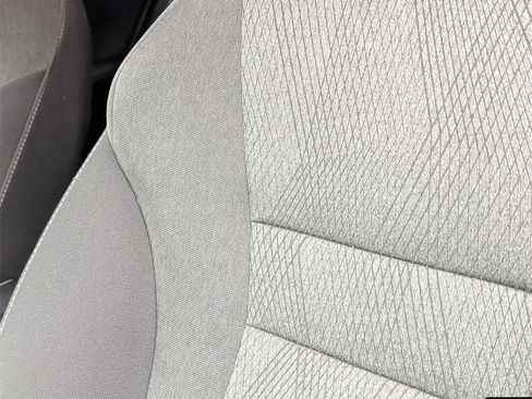 Used 2024 Nissan Rogue SV image 23