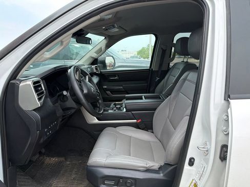 Used 2024 Toyota Tundra SR5 w/ SR5 Premium Package AWD/4WD image 10
