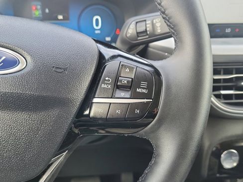 Used 2024 Ford Escape Platinum w/ Premium Technology Package image 15