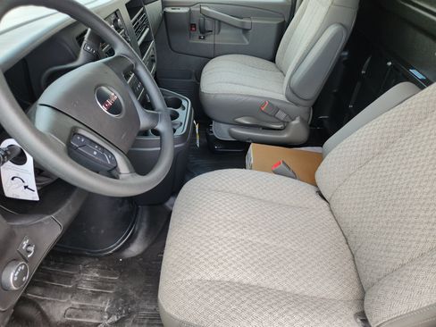 New 2025 GMC Savana 2500 Extended w/ Driver Convenience Package image 9