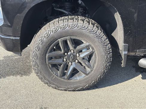 New 2026 Chevrolet Silverado 1500 Custom Trail Boss image 12