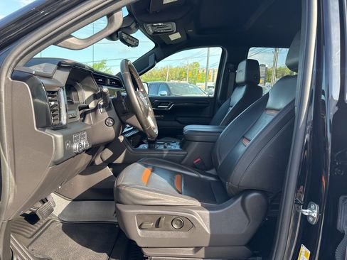 Used 2024 GMC Sierra 1500 AT4 w/ Technology Package image 20