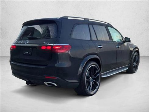 New 2026 Mercedes-Benz GLS 450 4MATIC image 2