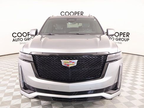 Used 2023 Cadillac Escalade Sport image 9