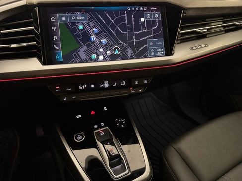 Certified 2023 Audi Q4 e-tron Premium Plus w/ Premium Plus RWD image 19
