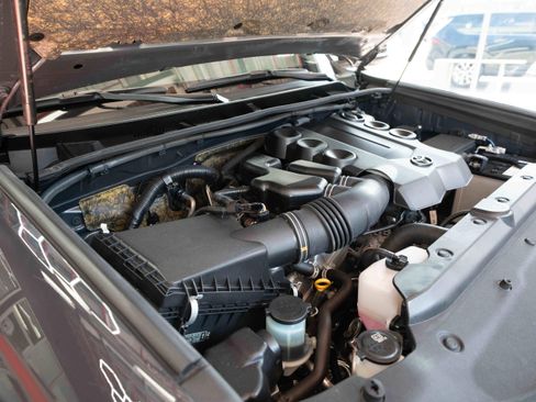 Used 2024 Toyota 4Runner TRD Off-Road Premium w/ TRD Black Wheel Package (TMS) image 32