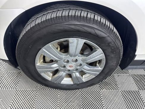 Used 2015 Cadillac SRX Luxury w/ Driver Awareness Package image 10