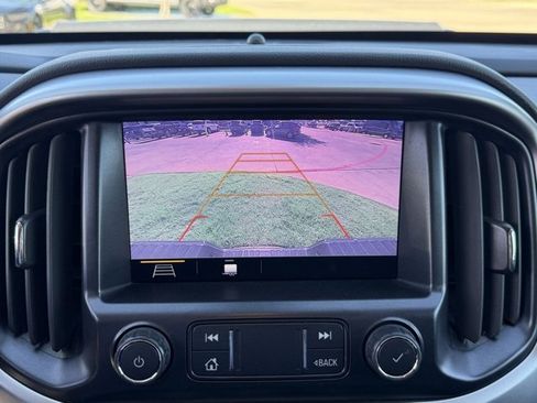 Used 2022 Chevrolet Colorado ZR2 w/ ZR2 Midnight Special Edition image 16