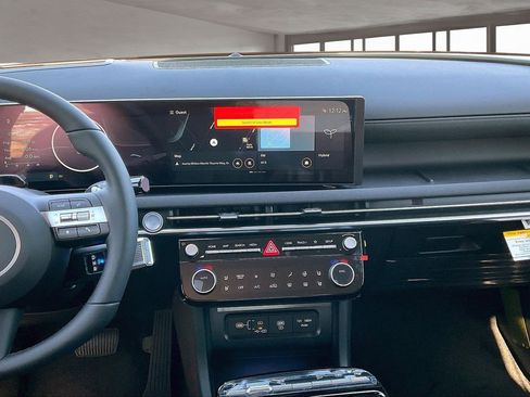 New 2026 Hyundai Tucson Limited image 6